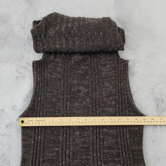 J.J. Basic sleeveless sweater dress - Picture 6 of 7
